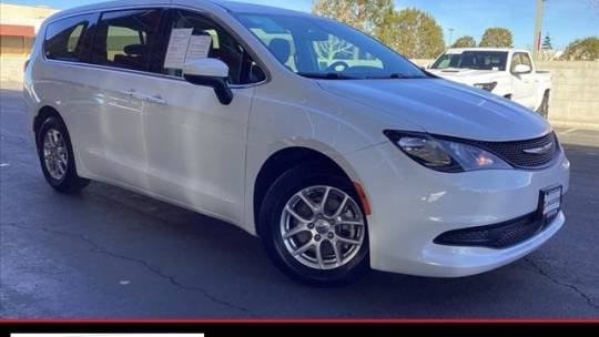 2022 Chrysler Voyager LX — Minivan — 65,547 mi — Lancaster, CA