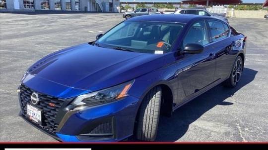 2023 Nissan Altima SR — Sedan — 32,733 mi — Lancaster, CA