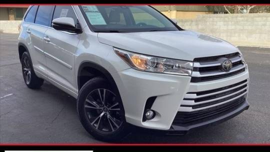 2018 Toyota Highlander LE V6 — SUV — 90,384 mi — Lancaster, CA