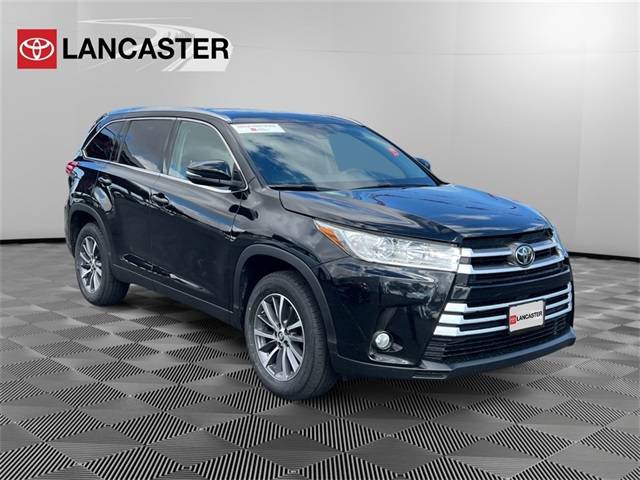2019 Toyota Highlander SE V6 — SUV — 82,882 mi — Lancaster, CA