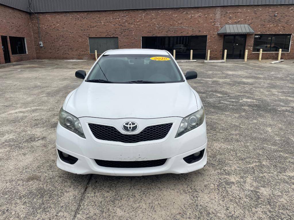 2010 Toyota Camry SE V6 — Sedan — 164,411 mi — Norcross, GA