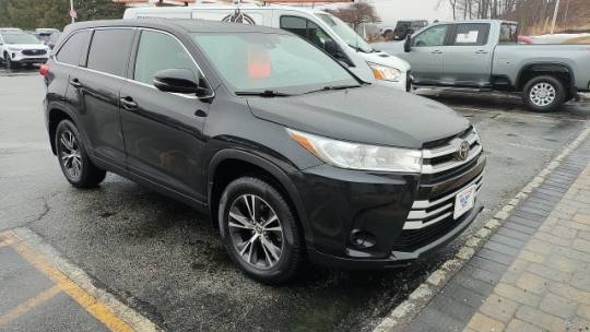 2019 Toyota Highlander LE V6 — SUV — 37,518 mi — Sussex, NJ