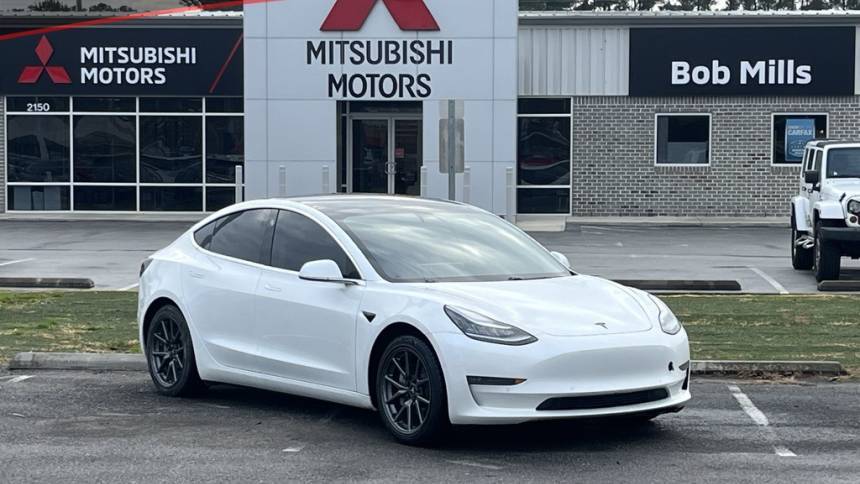 2020 Tesla Model 3 Long Range — Sedan — 131,115 mi — Jacksonville, NC