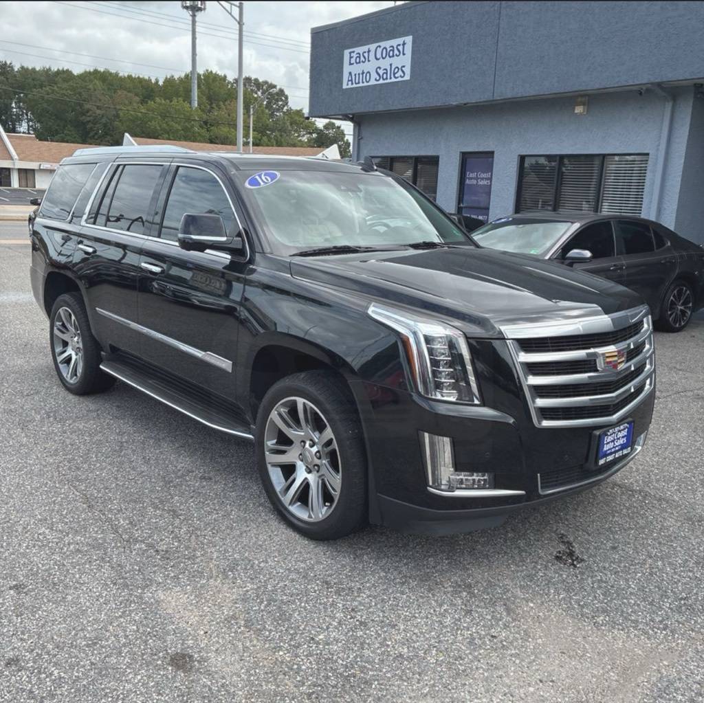 2016 Cadillac Escalade Luxury — SUV — 76,212 mi — Jacksonville, NC