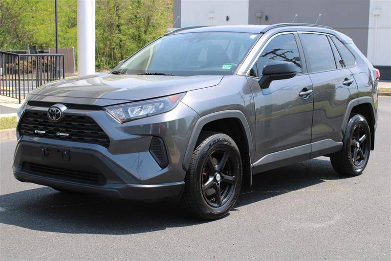 2019 Toyota RAV4 LE — SUV — 75,820 mi — Richmond, VA