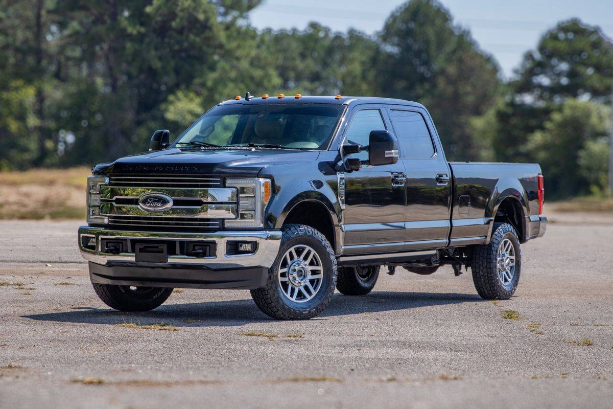 2019 Ford Super Duty F-250 Lariat — Pickup Truck — 99,109 mi — Raleigh, NC
