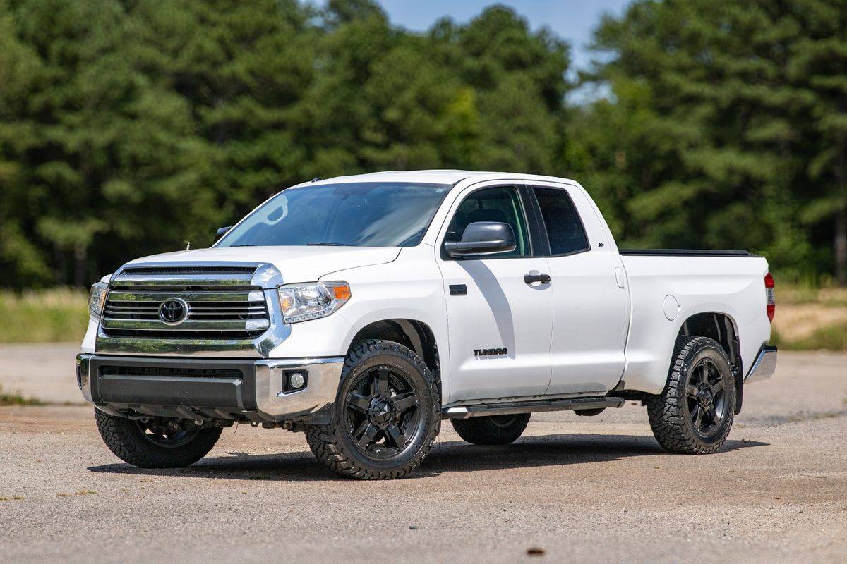 2017 Toyota Tundra SR5 — Pickup Truck — 145,735 mi — Raleigh, NC