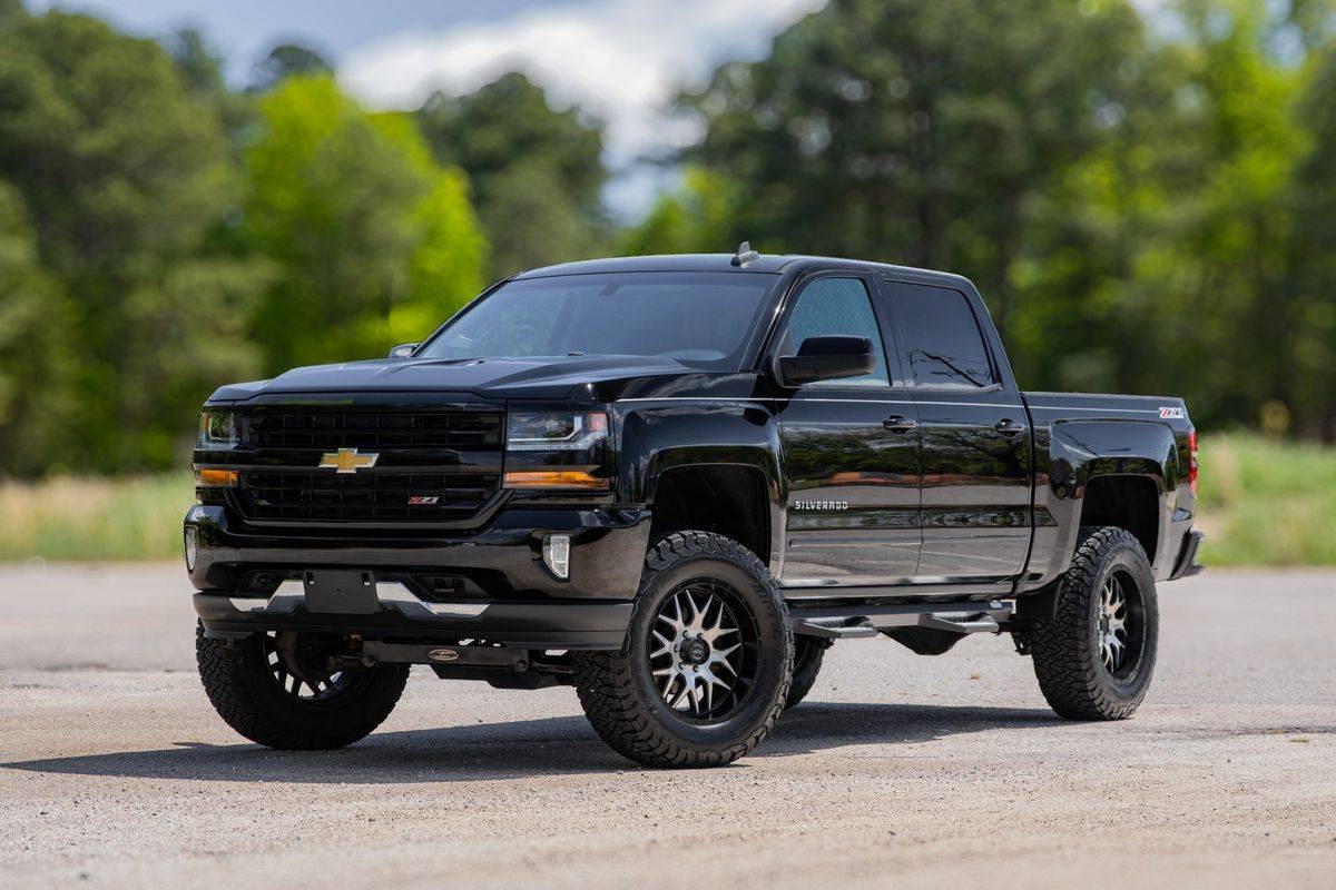2017 Chevrolet Silverado 1500 LT — Pickup Truck — 65,521 mi — Raleigh, NC