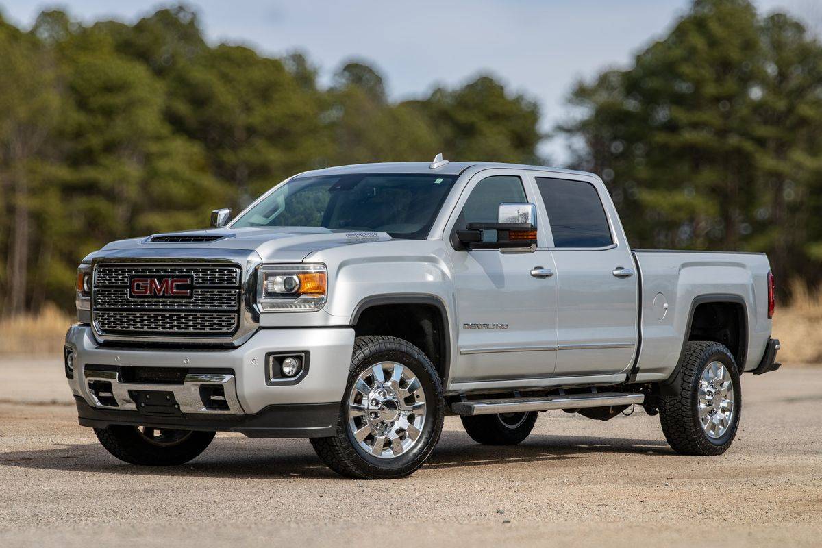 2019 GMC Sierra 2500HD Denali — Pickup Truck — 97,344 mi — Raleigh, NC