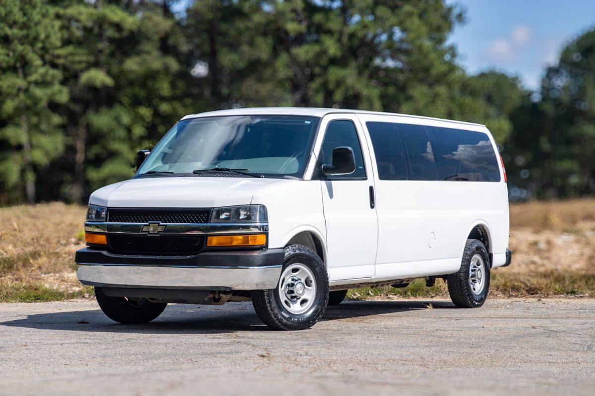 2016 Chevrolet Express Passenger LT — Passenger Van — 102,838 mi — Raleigh, NC