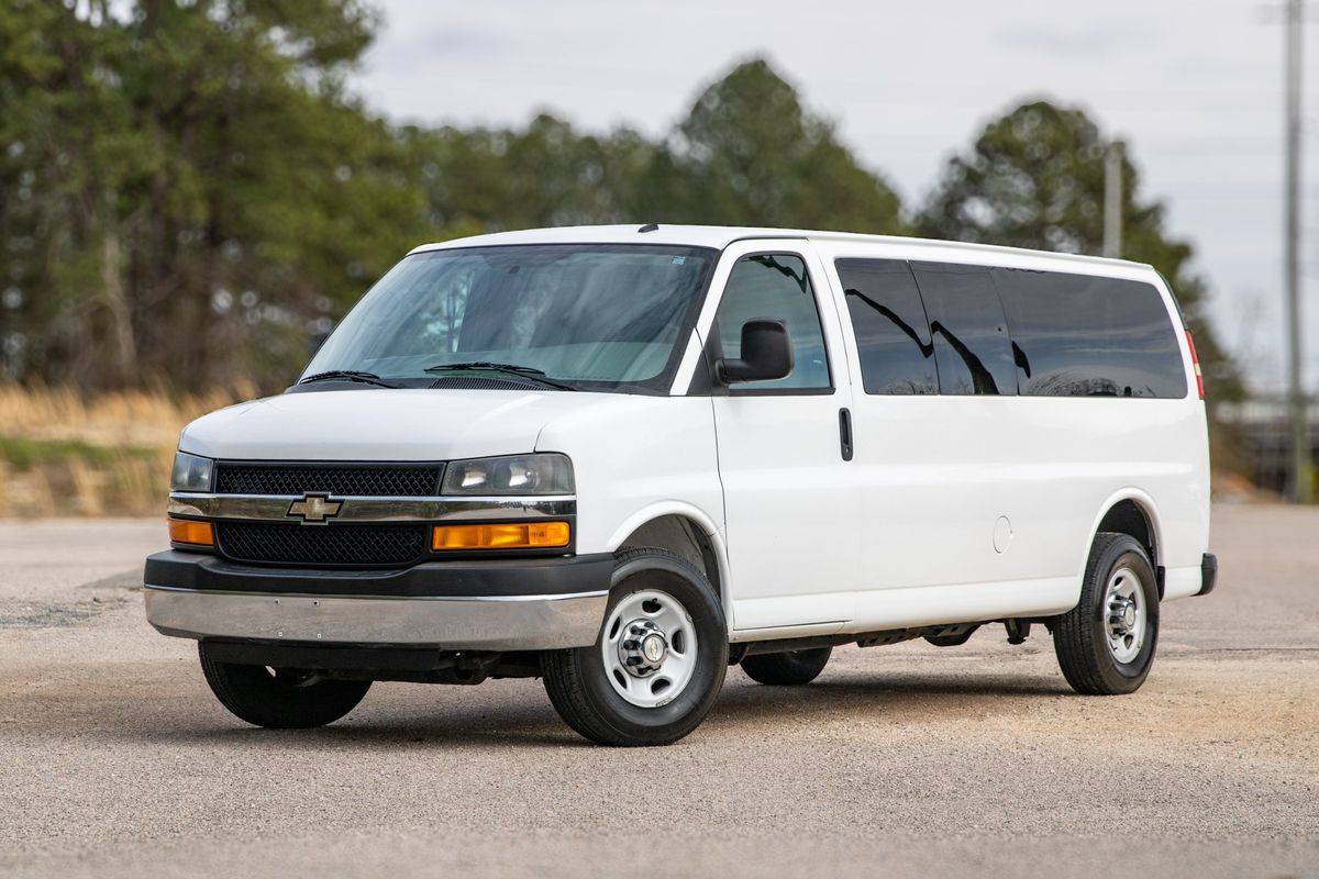 2013 Chevrolet Express Passenger LT — Passenger Van — 90,120 mi — Raleigh, NC