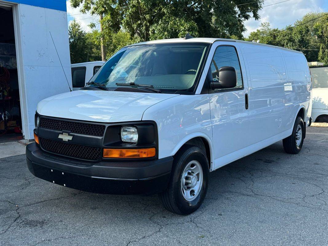2017 Chevrolet Express Cargo Van Base — Cargo Van — 114,837 mi — Raleigh, NC