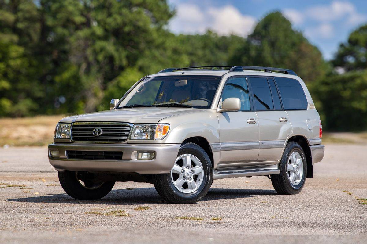 2004 Toyota Land Cruiser Base — SUV — 198,290 mi — Raleigh, NC
