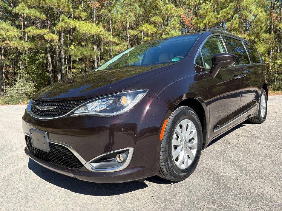 2017 Chrysler Pacifica Touring L — Minivan — 117,160 mi — Wake Forest, NC