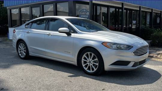2017 Ford Fusion Hybrid SE