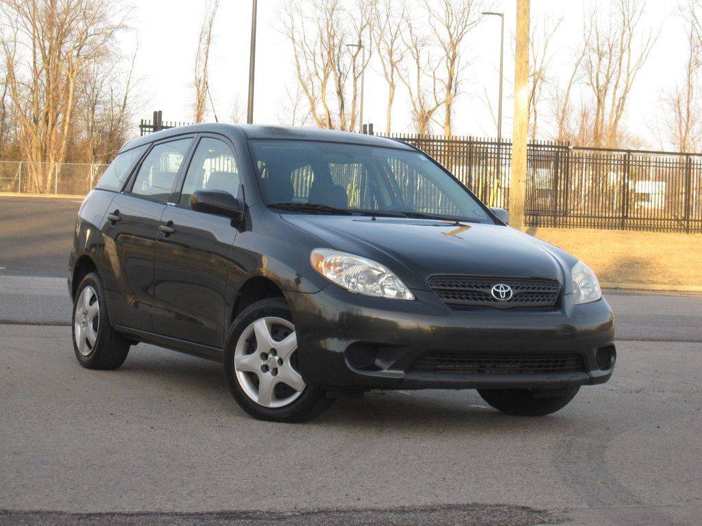 2005 Toyota Matrix Base — Wagon — 165,546 mi — Philadelphia, PA