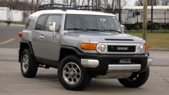2011 Toyota FJ Cruiser Base — SUV — 133,553 mi — Philadelphia, PA