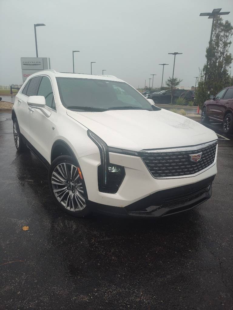 2024 Cadillac XT4 Premium Luxury — SUV — 21,235 mi — Owasso, OK