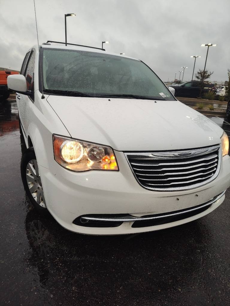 2016 Chrysler Town & Country Touring — Minivan — 185,721 mi — Owasso, OK