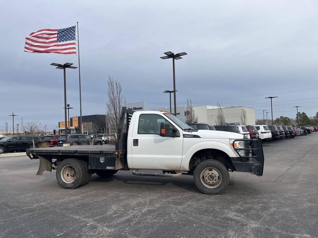 2014 Ford Super Duty F-350 Chassis Cab XL — Chassis Cab Truck — 151,837 mi — Owasso, OK