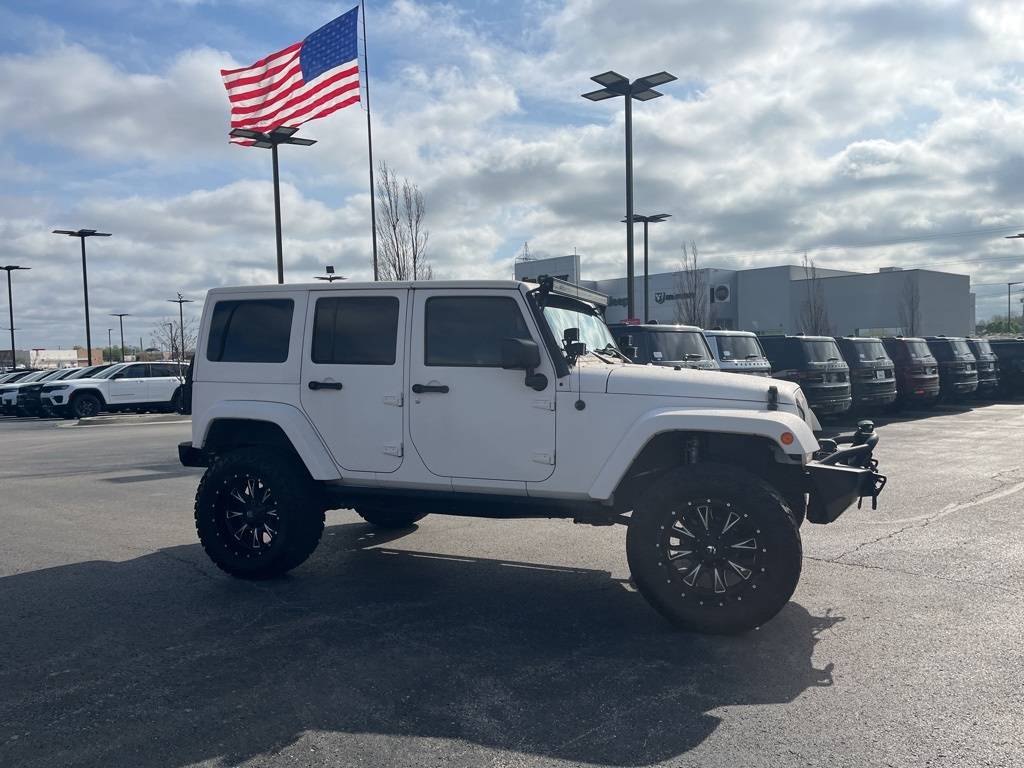 2016 Jeep Wrangler Sahara — SUV — 84,350 mi — Owasso, OK