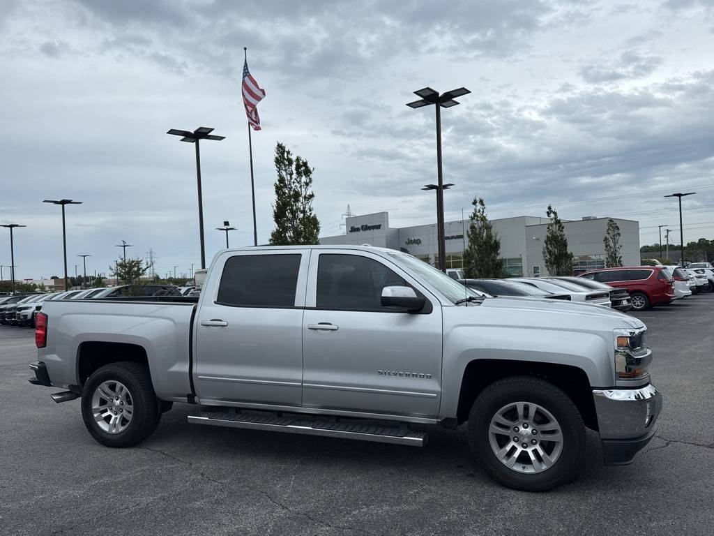 2017 Chevrolet Silverado 1500 LT — Pickup Truck — 89,366 mi — Owasso, OK