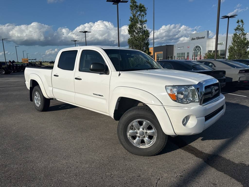2005 Toyota Tacoma Base — Pickup Truck — 69,038 mi — Owasso, OK