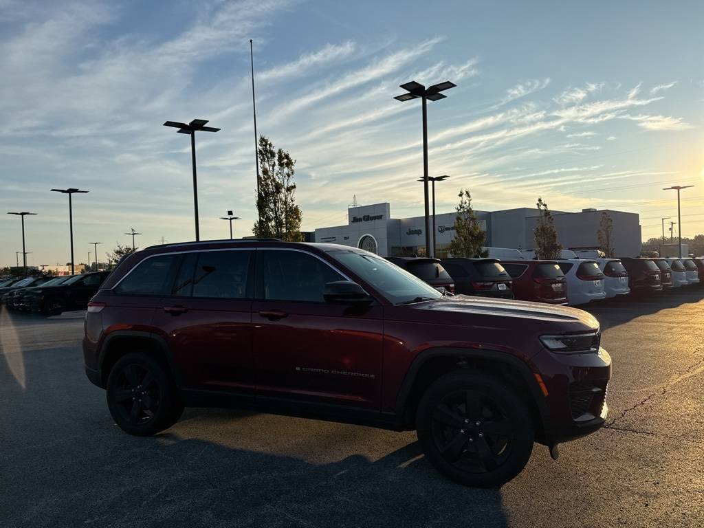 2023 Jeep Grand Cherokee Laredo — SUV — 82,353 mi — Owasso, OK