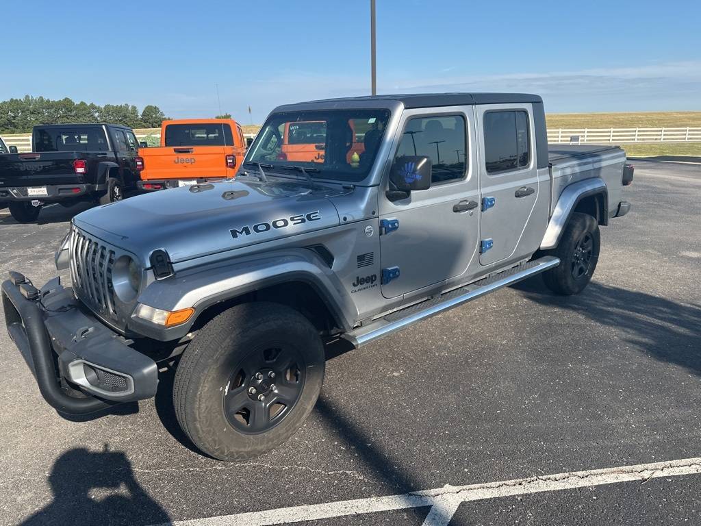 2020 Jeep Gladiator Sport S — Pickup Truck — 93,126 mi — Owasso, OK
