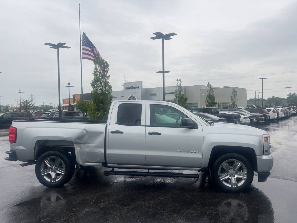 2017 Chevrolet Silverado 1500 Custom — Pickup Truck — 103,651 mi — Owasso, OK