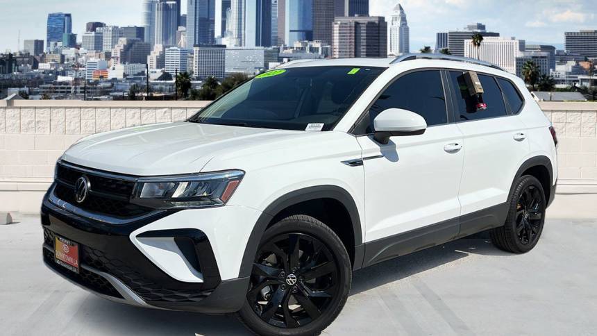 2022 Volkswagen Taos SE — SUV — 14,327 mi — Los Angeles, CA