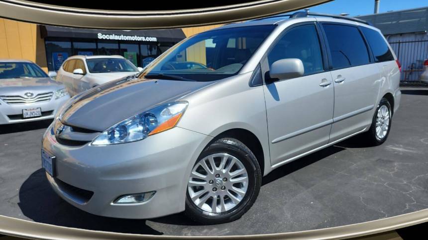 2008 Toyota Sienna XLE — Minivan — 91,794 mi — Costa Mesa, CA