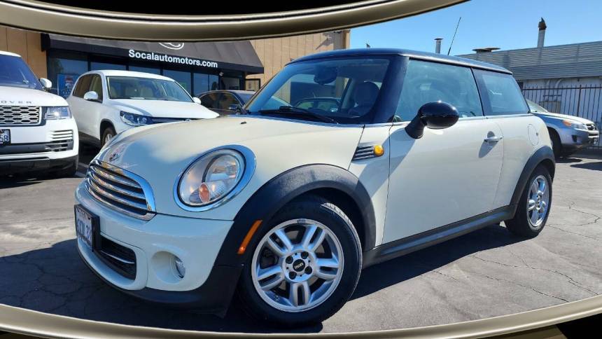 2013 MINI Hardtop Cooper — Hatchback — 62,146 mi — Costa Mesa, CA