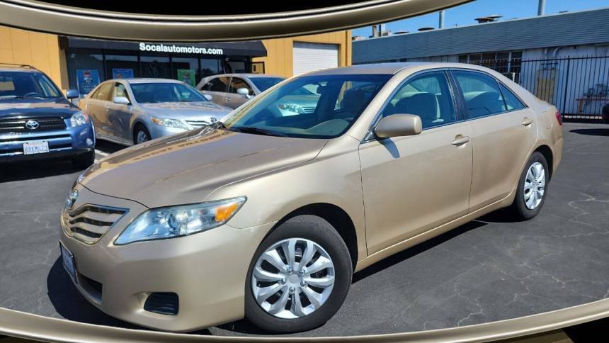 2011 Toyota Camry LE — Sedan — 112,852 mi — Costa Mesa, CA