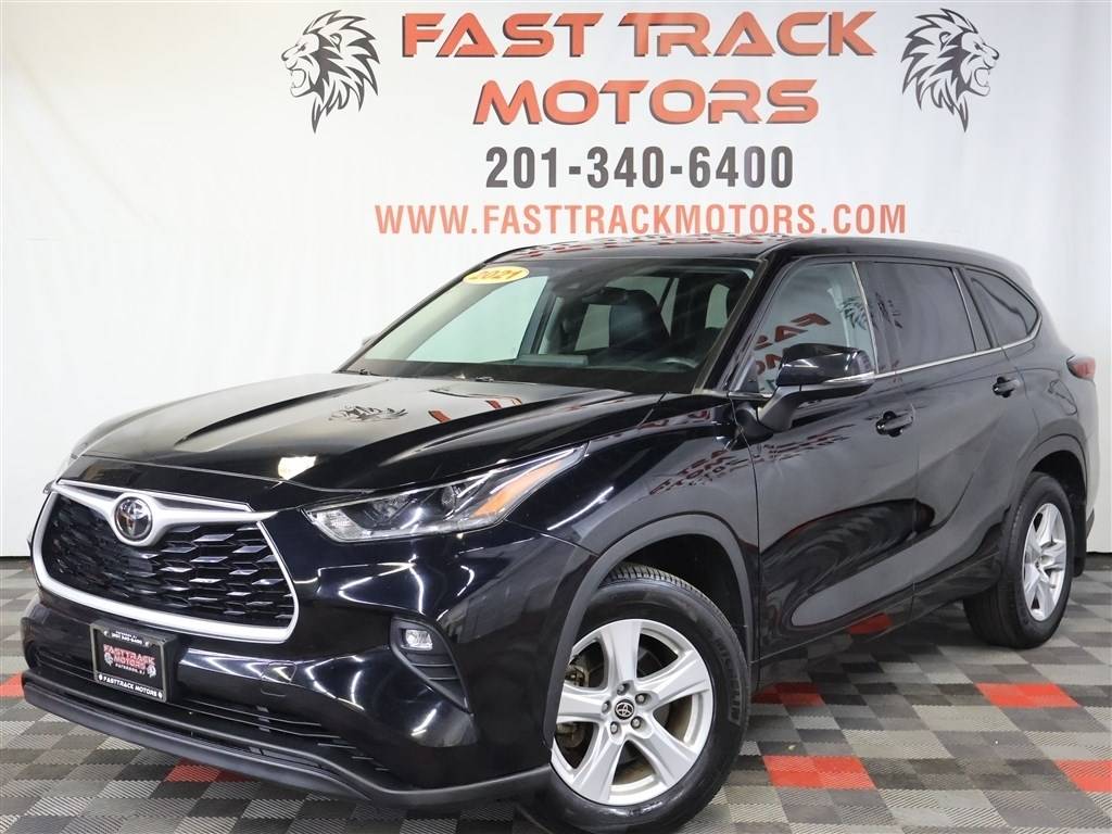 2021 Toyota Highlander L — SUV — 95,782 mi — Paterson, NJ