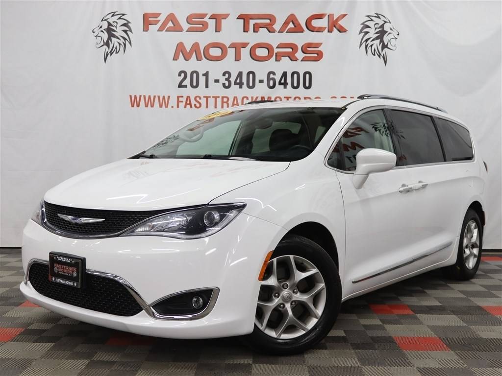 2019 Chrysler Pacifica Touring L Plus — Minivan — 55,812 mi — Paterson, NJ