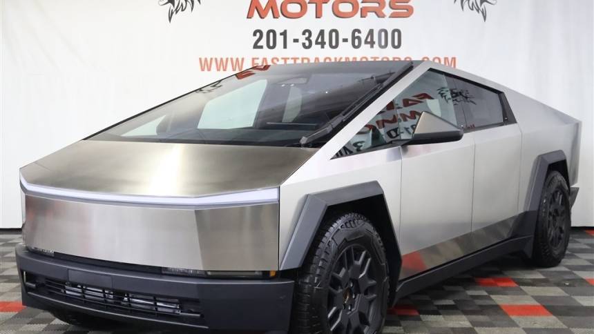 2024 Tesla Cybertruck Cyberbeast — Pickup Truck — 1,134 mi — Paterson, NJ