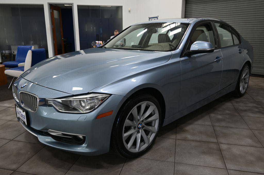 2013 BMW 3 Series 328i