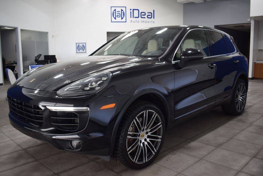 2018 Porsche Cayenne S — SUV — 96,398 mi — Eden Prairie, MN