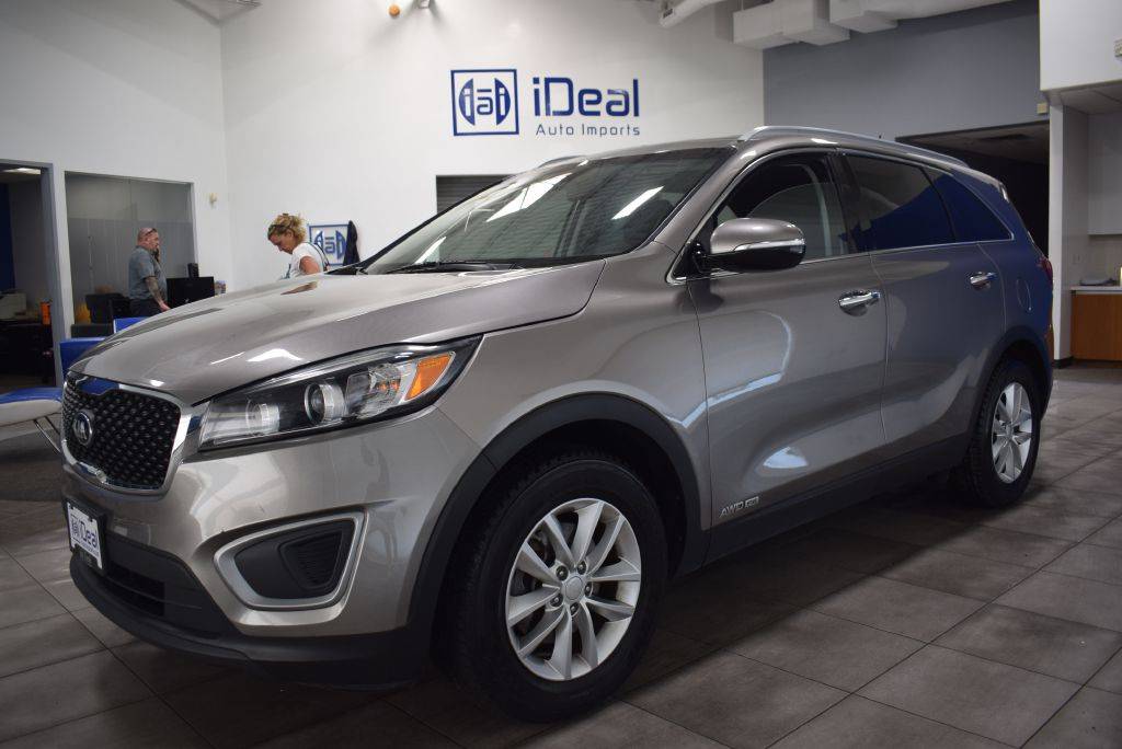 2017 Kia Sorento LX V6 — SUV — 116,184 mi — Eden Prairie, MN