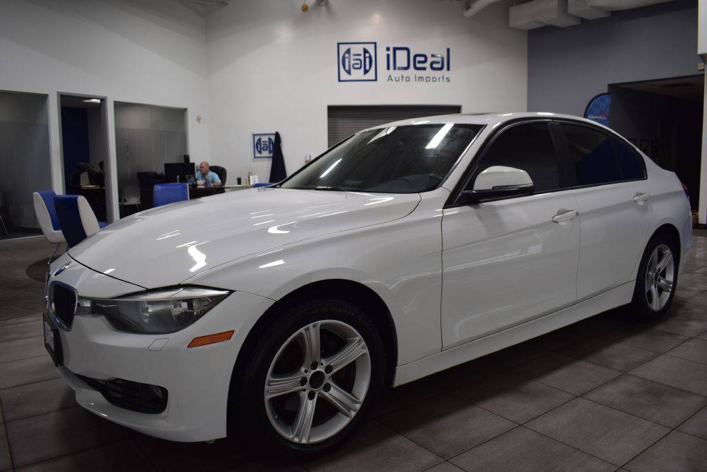 2015 BMW 3 Series 328i — Sedan — 122,219 mi — Eden Prairie, MN