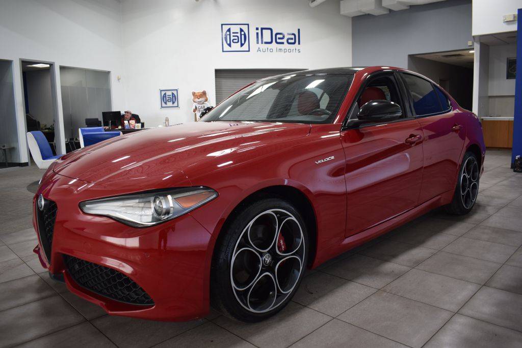 2022 Alfa Romeo Giulia Veloce — Sedan — 42,382 mi — Eden Prairie, MN