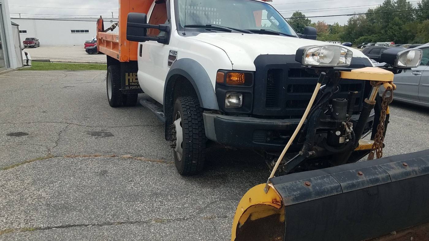 2009 Ford Super Duty F-450 Chassis Cab XL — Chassis Cab Truck — 110,520 mi — Auburn, ME
