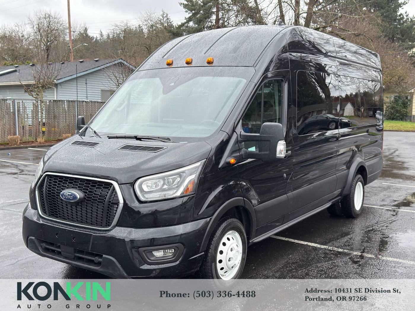 2023 Ford Transit Passenger Wagon T-350 XLT — Passenger Van — 11,665 mi — Portland, OR