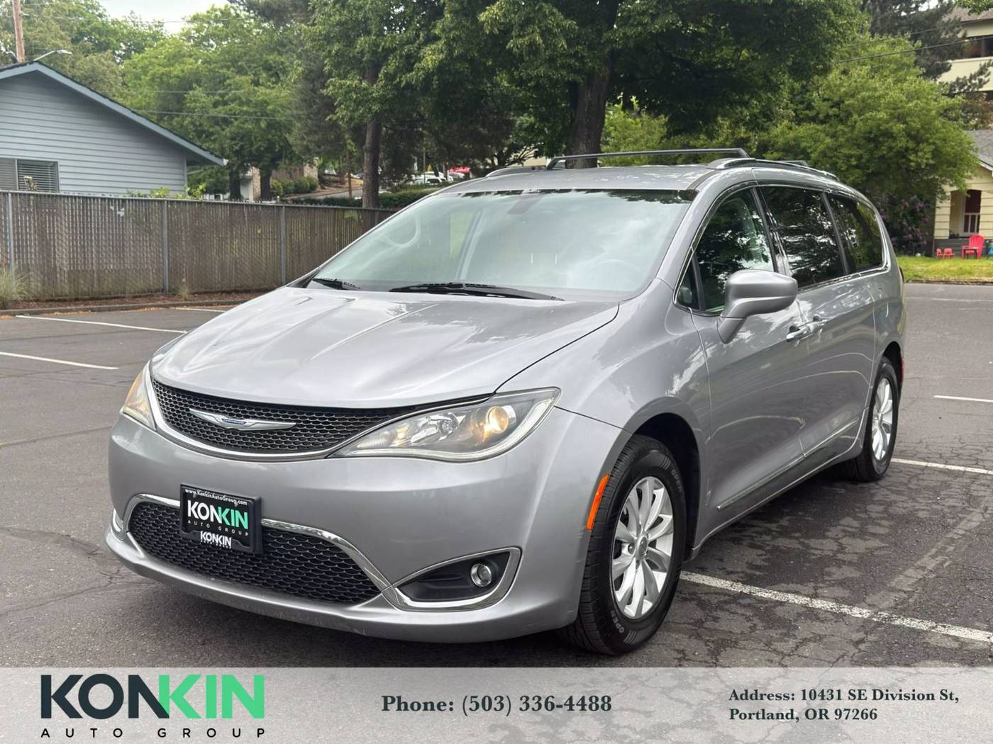 2019 Chrysler Pacifica Touring L — Minivan — 117,959 mi — Portland, OR