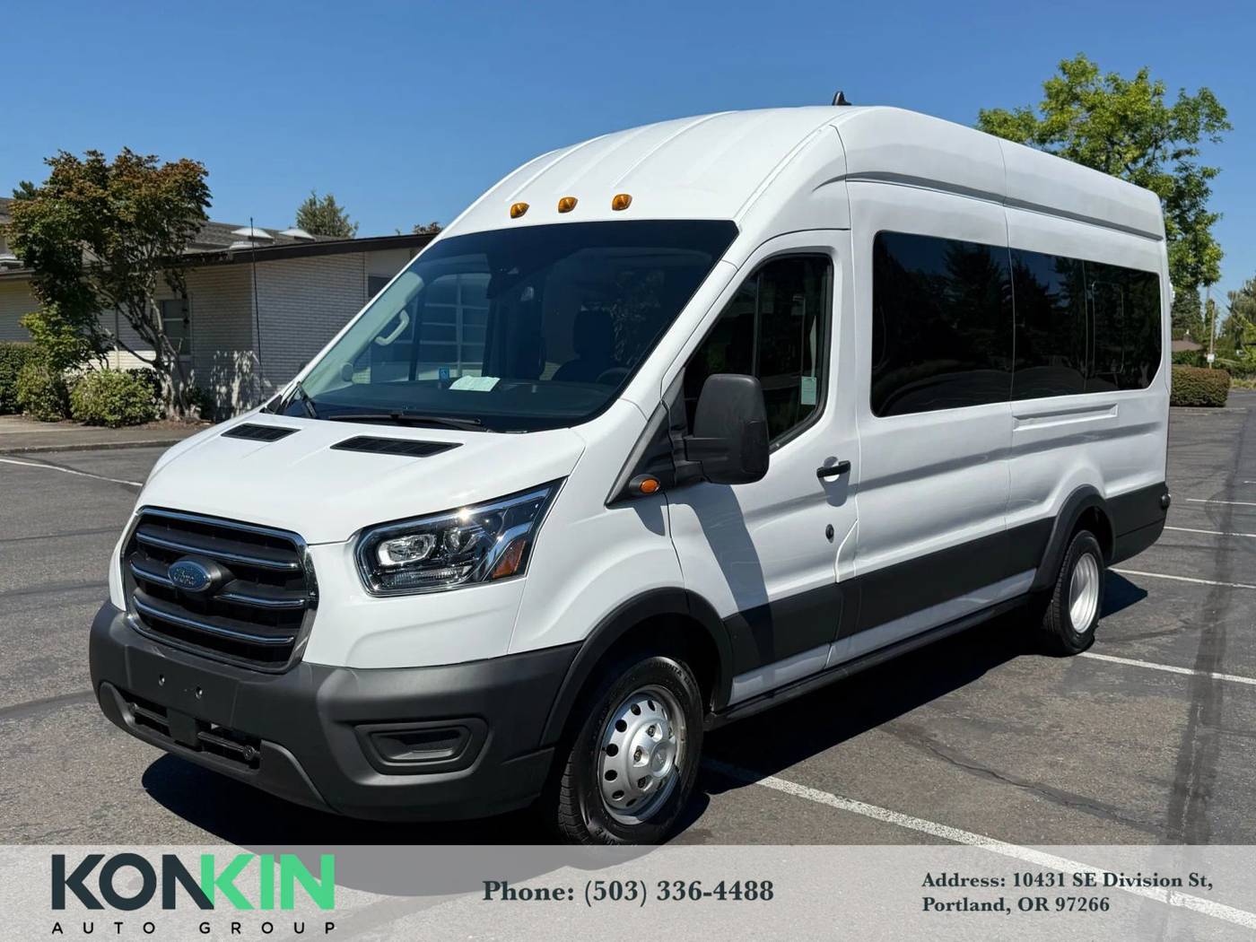 2020 Ford Transit Passenger Wagon T-350 HD XLT — Passenger Van — 26,148 mi — Portland, OR