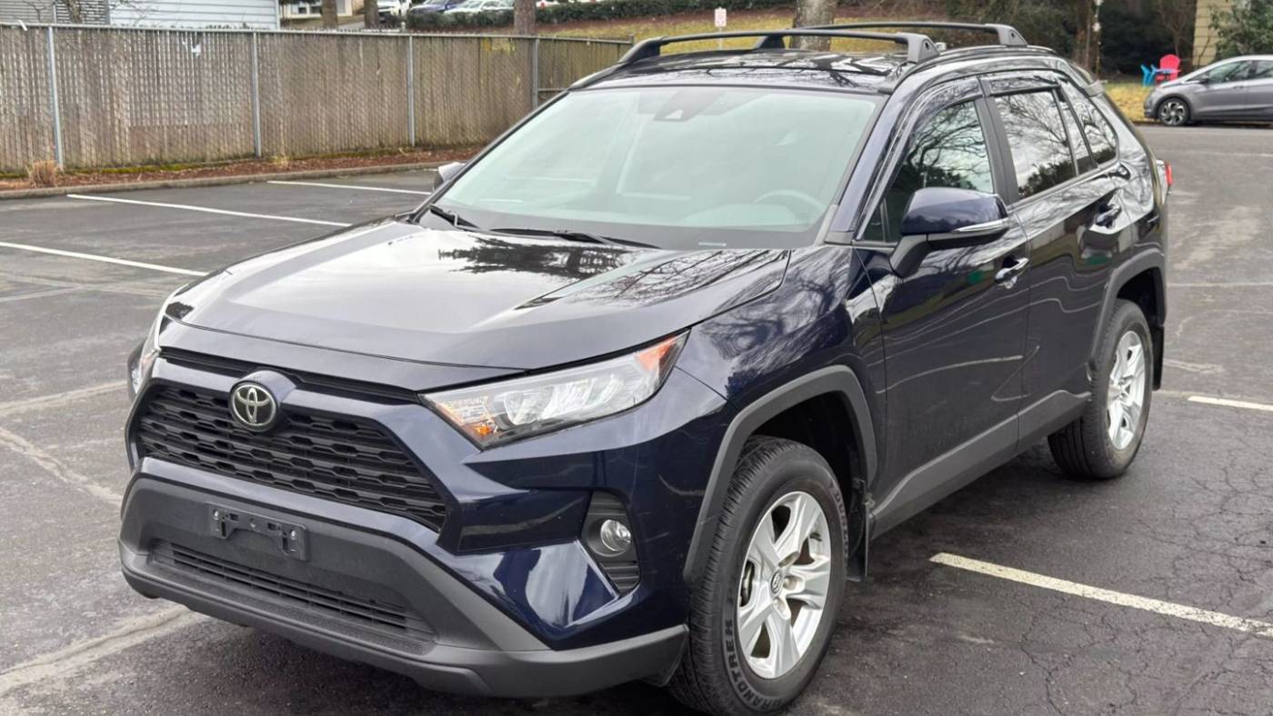 2020 Toyota RAV4 XLE — SUV — 27,997 mi — Portland, OR