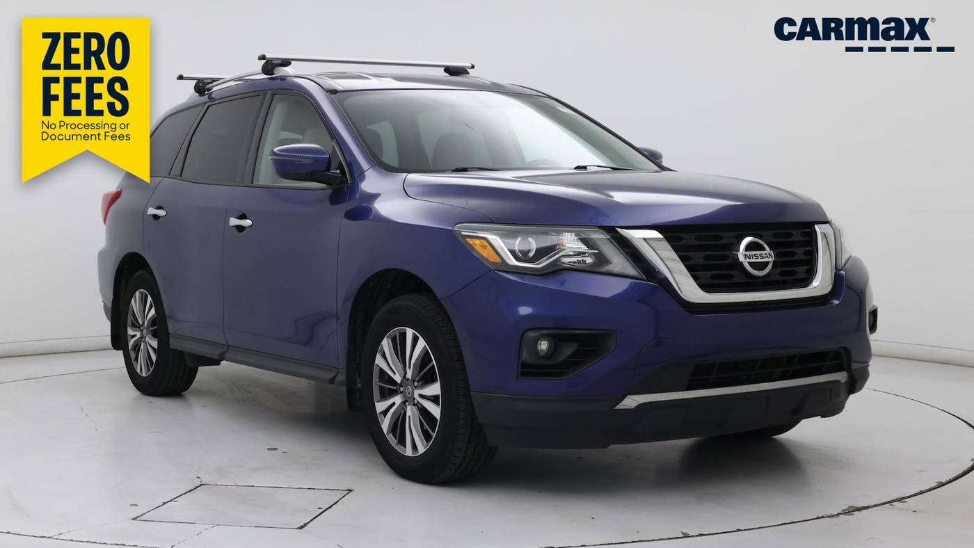 2019 Nissan Pathfinder SV