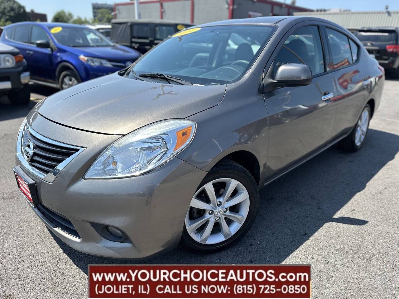 2014 Nissan Versa 1.6 SL — Sedan — 109,470 mi — Joliet, IL