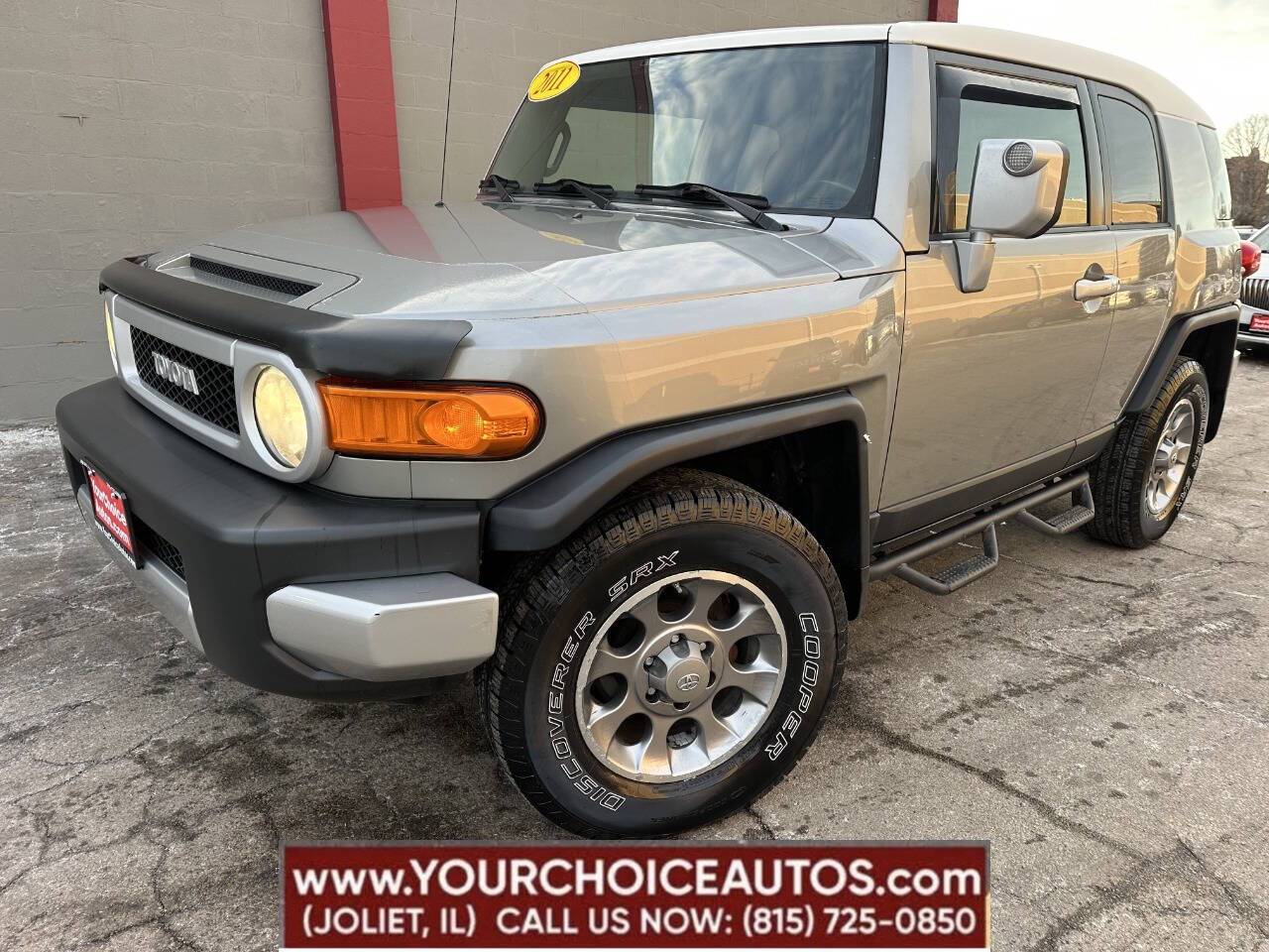 2011 Toyota FJ Cruiser Base — SUV — 166,980 mi — Joliet, IL
